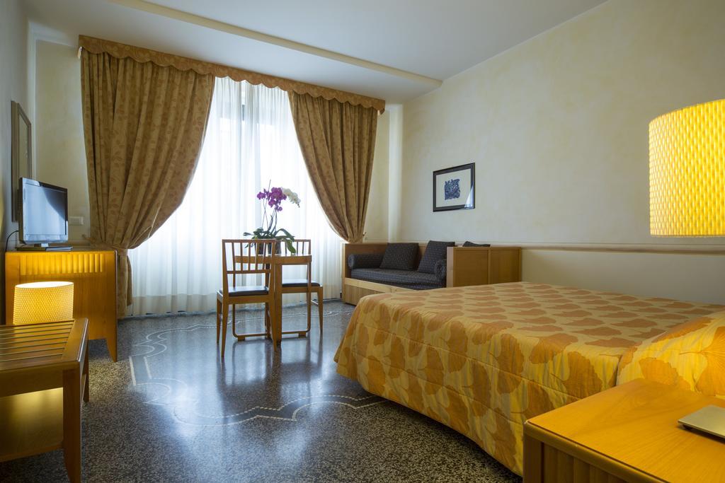 Villa Imperiale Hotel Spotorno Exterior foto