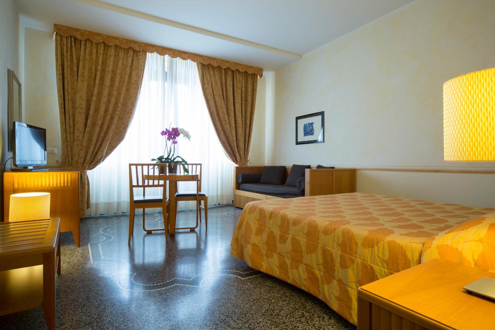 Villa Imperiale Hotel Spotorno Exterior foto